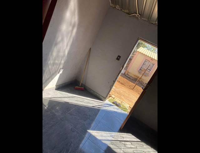 2 BEDROOM HOUSE FOR SALE IN GA-RANKUWA ZONE 1